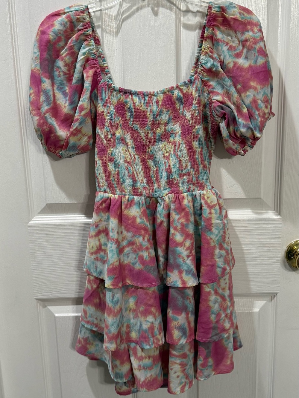 Entro Pastel Tie Dye Smocked Skort Romper (Style R16146) Women’s Small